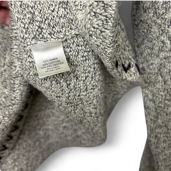 Christopher & Banks XL Grey Knit Quarter Zip Pullover Sweater Hand Embroidered - Picture 5 of 7